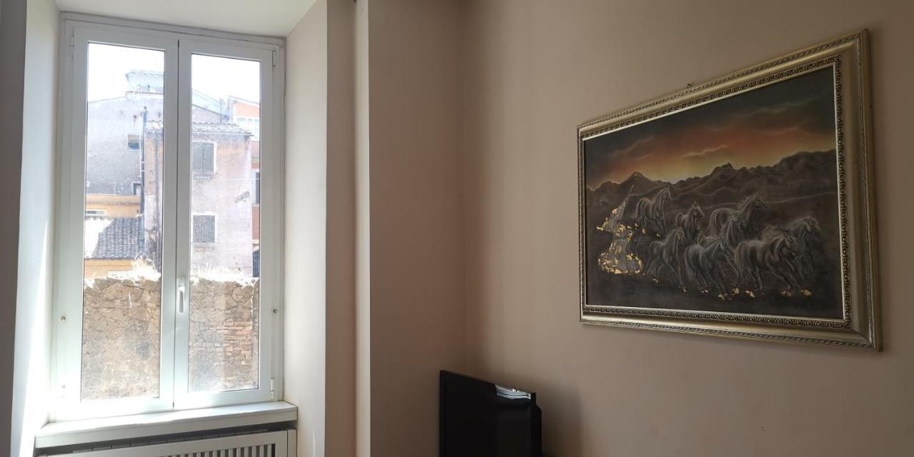 Tiberina Apartments - Rome Trastevere Екстер'єр фото