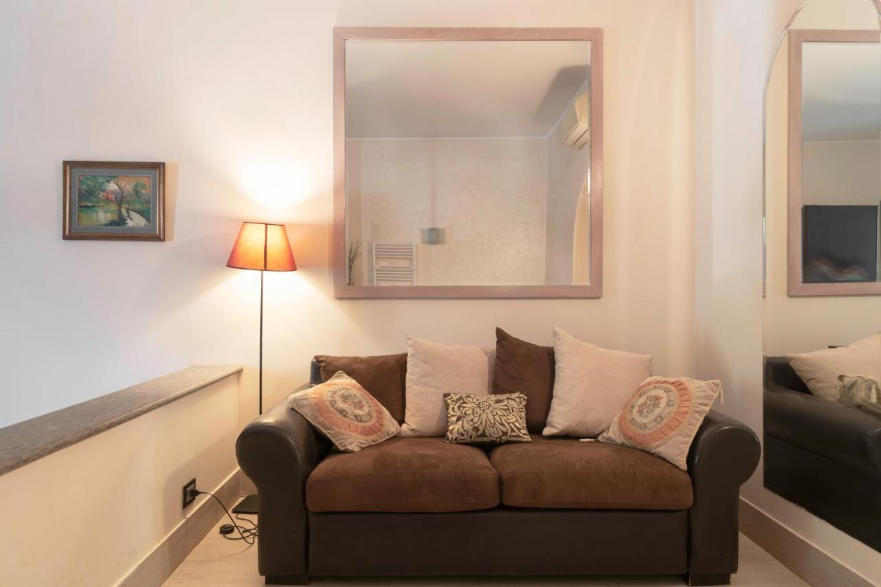 Tiberina Apartments - Rome Trastevere Екстер'єр фото