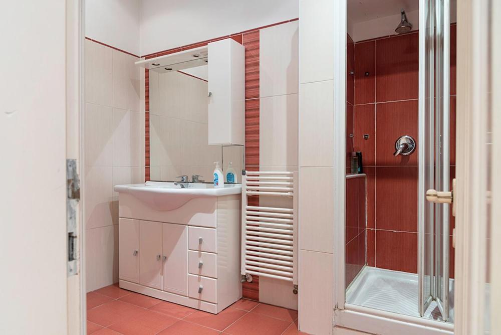 Tiberina Apartments - Rome Trastevere Екстер'єр фото