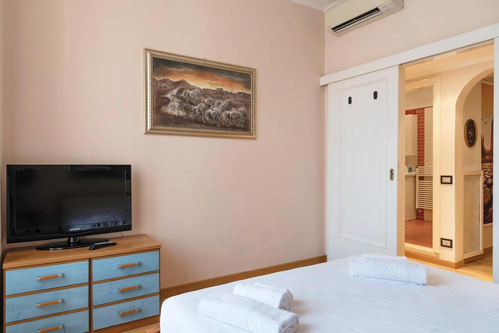 Tiberina Apartments - Rome Trastevere Екстер'єр фото