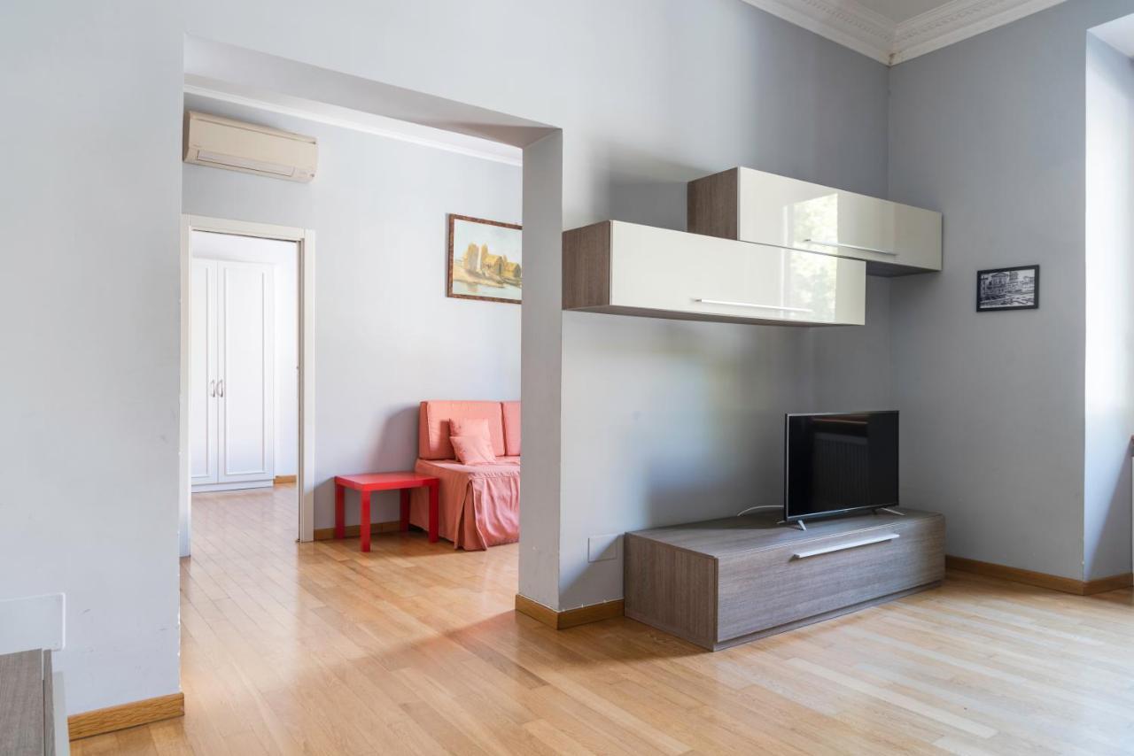 Tiberina Apartments - Rome Trastevere Екстер'єр фото